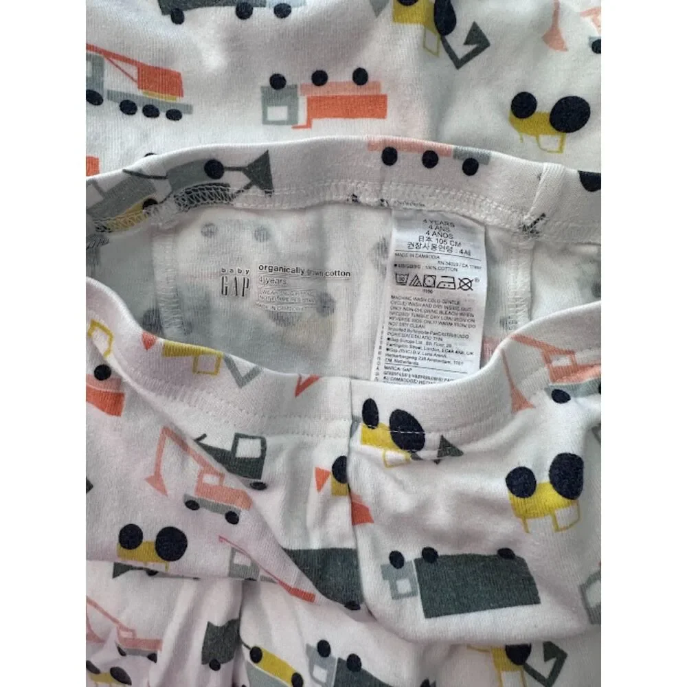 babyGap Boys 4T Construction Truck Pajama Set Long Sleeve Vehicle Print PJs